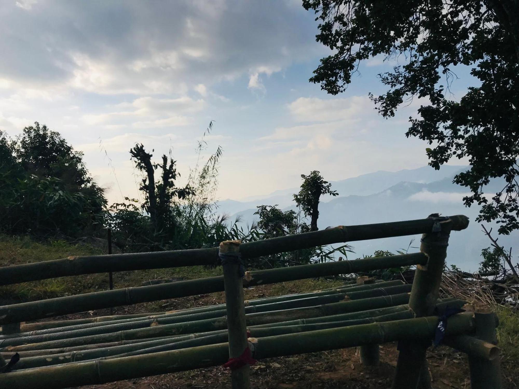 Hom'S Homestay & Farmstay Sarangkot Pokhara Bagian luar foto